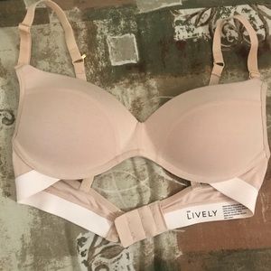Lively wireless bra 32B